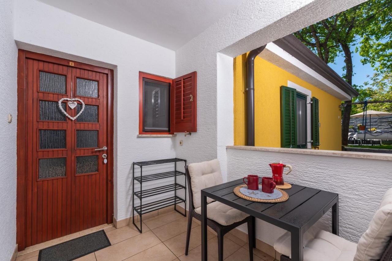 Apartment Felix Пореч Экстерьер фото