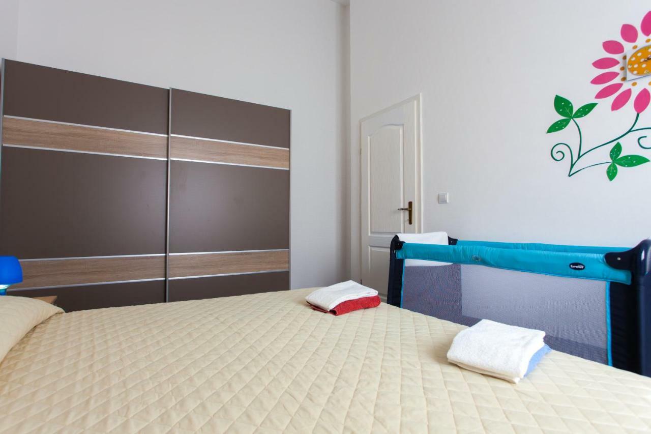 Apartment Felix Пореч Экстерьер фото